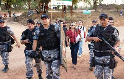 BELO MONTE : police anti-émeutes pour les Indiens et les occupants du chantier