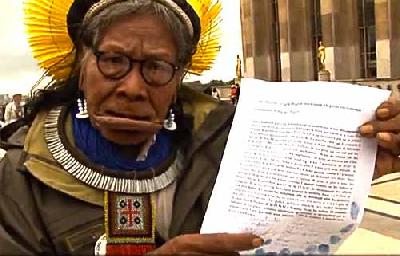 Vidéo : PÉTITION DE RAONI ET DES PEUPLES D'AMAZONIE CONTRE BELO MONTE : le combat n'est pas fini !