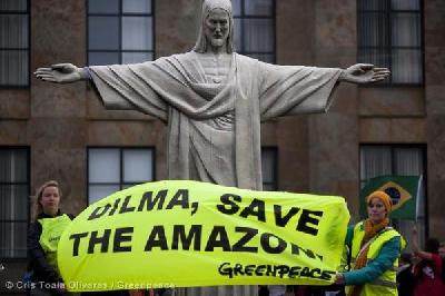 Threat to Amazon delayed, as new Forest Code vote is postponed to 2012